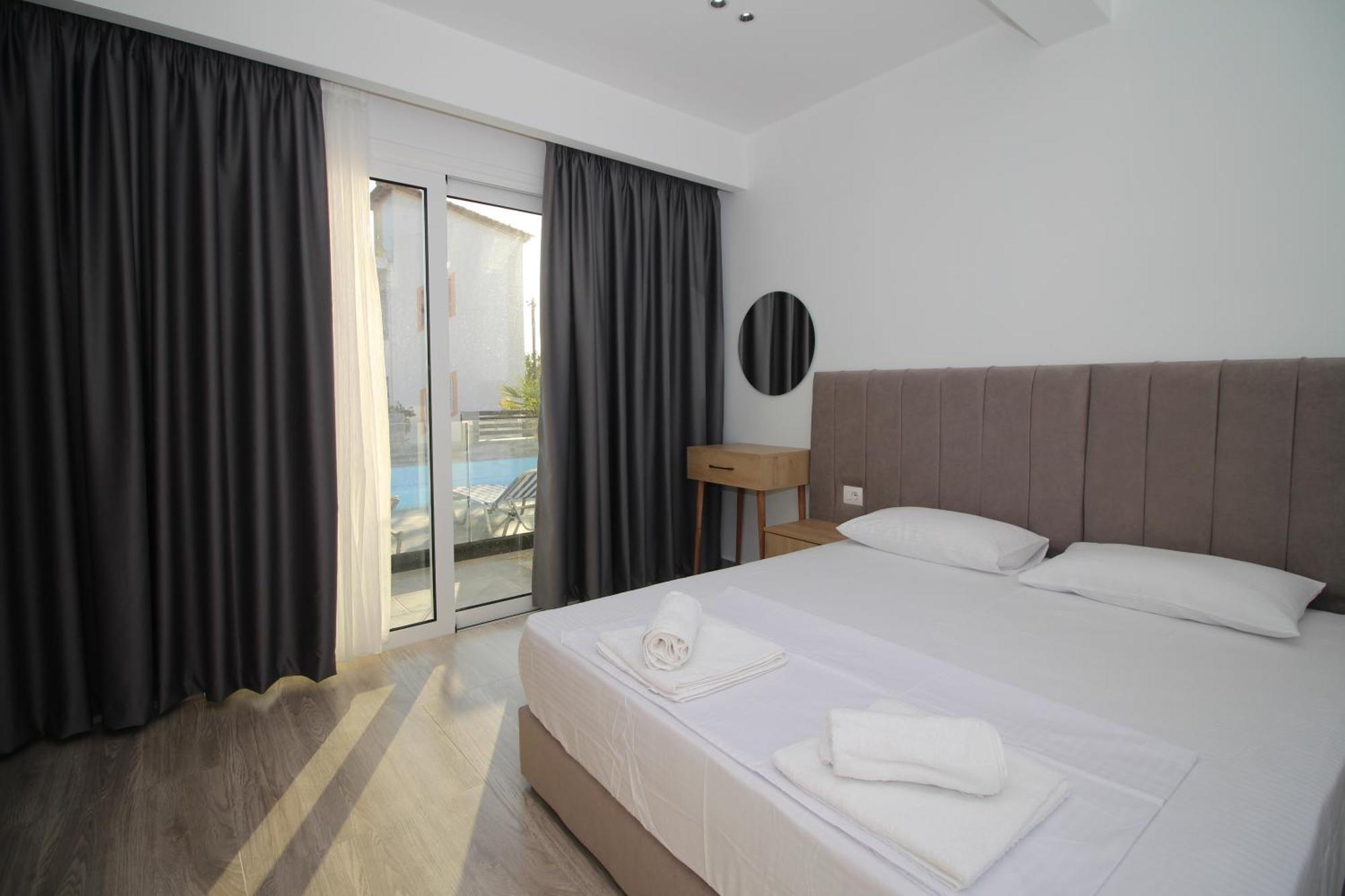 Serenity Apartments Ksamil Eksteriør billede
