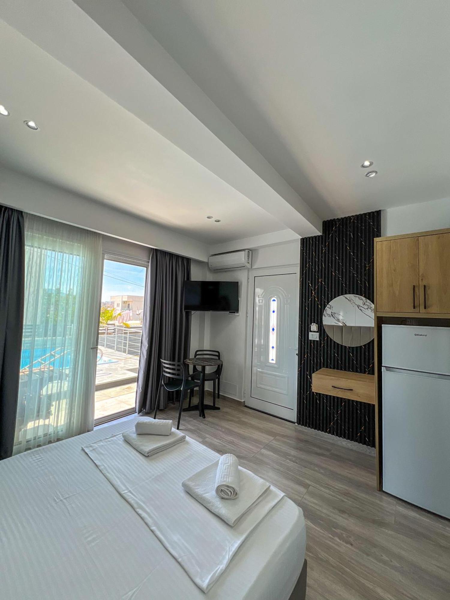 Serenity Apartments Ksamil Eksteriør billede